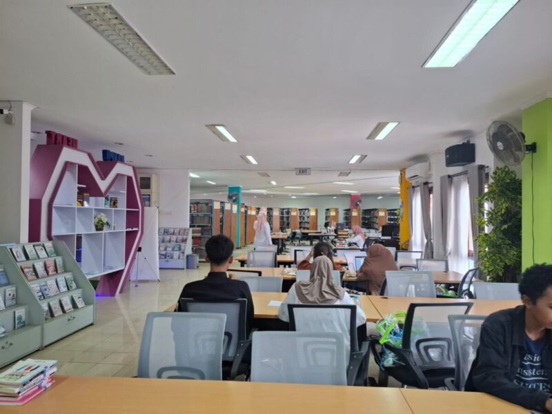 Akhir Pekan Tak Sekadar Jalan-Jalan, DPK Bontang Ajak Warga Nikmati Rekreasi Literasi di Perpustakaan