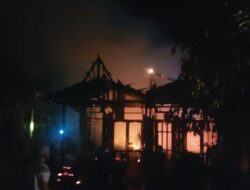 Rumah Mantan Camat di Kutim Hangus Dilahap Si Jago Merah