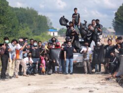 Peringati Hari Jadi yang ke-5, MOCB Gelar Aksi Bersih-bersih