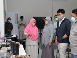 Ciptakan Peluang Usaha Mandiri, PKT Bekali Generasi Muda Bontang Keahlian Barbershop