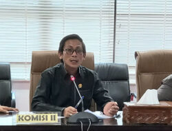 Merasa Disetarakan dengan Kepala Dinas, BW Bakal Gugat MK