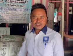Tinjau Pemberian Bantuan Pupuk, Bahruddin Demmu : Semoga Bermanfaat dengan Baik