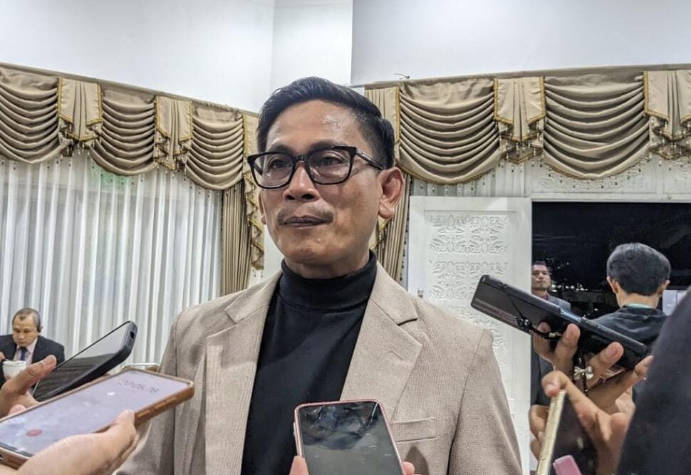 Antrean Truk Mengular di SPBU Kilometer 3, Bakhtiar Wakkang Desak Pemkot Bontang Ambil Tindakan