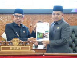 DPRD dan Pemkab Kutai Timur Sepakati Anggaran Rp 14,8 Triliun untuk Pembangunan 2024