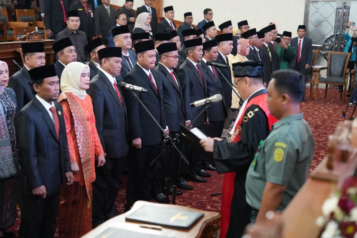 40 Anggota DPRD Kutim Periode 2024-2029 Resmi Dilantik, Langkah Awal Menuju Pembangunan Daerah yang Lebih Efektif
