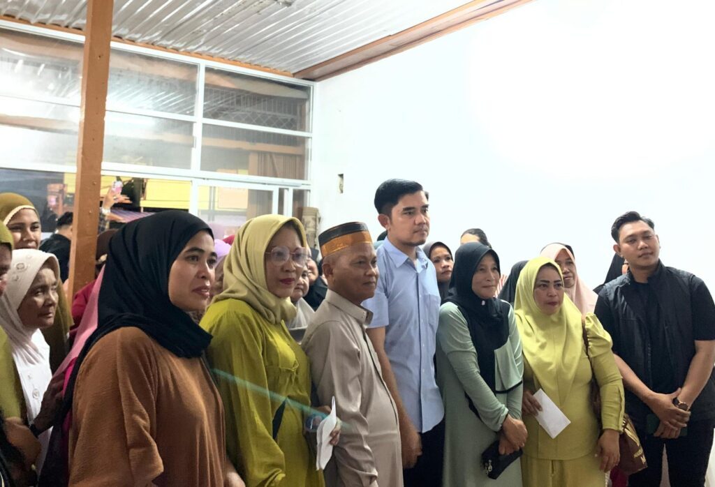 Andi Satya Adi Saputra Serap Keluhan Warga Kelurahan Tenun Soal Akses Kesehatan
