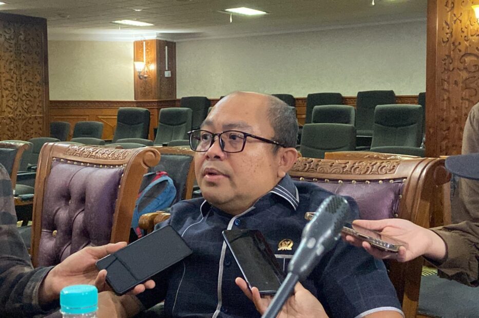 Novel Tyty Dorong Pemkab Sediakan Mobil Operasional dan Fasilitas Kesehatan Gratis untuk Puskesmas di Daerah