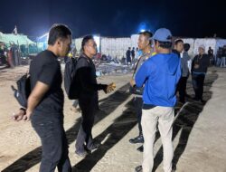 Personel Polres Bontang Lakukan Pengamanan Aksi Nelayan Muara Badak Tuntut Ganti Rugi ke PT PHSS