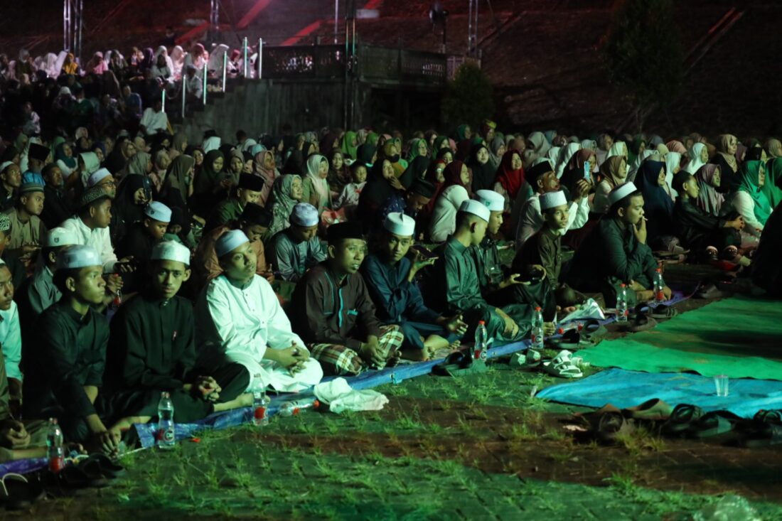 Bupati Edi Damansyah Hadiri Halal Bihalal dan Apresiasi Kolaborasi Pengembangan Keagamaan di Loa Janan