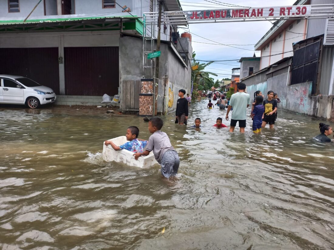 Abdul Giaz Prihatin dengan Drainase di Kota Samarinda