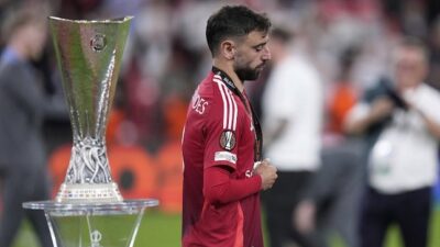 Musim Suram Manchester United: Gagal Angkat Trofi, Terancam Ditinggal Kapten, dan Absen di Eropa