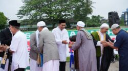 Asisten II Salat Ied di Rondong Demang Tenggarong Sambut Idul Adha 1446 H