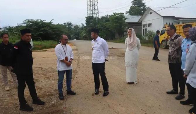 DPRD dan Gubernur Kaltim Tinjau Jalan Poros Kukar–Kubar, Dorong Percepatan Pembangunan Jalur Strategis