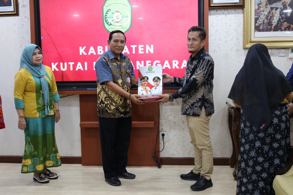 Pemkab PPU Studi Tiru ke Kukar, Pelajari Kiat Sukses MPP Tenggarong yang Raih Apresiasi Nasional
