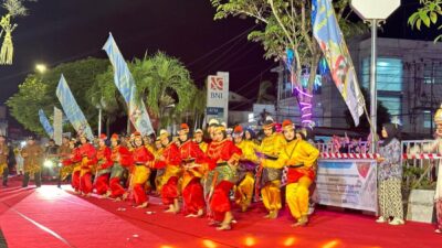 DPK Bontang Tampilkan Tari Montro di Bontang City Carnival 2025, Wujudkan Inklusi Sosial Lewat Budaya