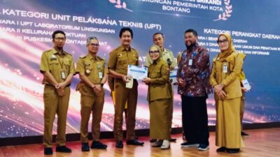 Dorong Budaya Tertib Arsip, DPK Bontang Anugerahkan Penghargaan kepada OPD Berprestasi dalam Pengelolaan Arsip