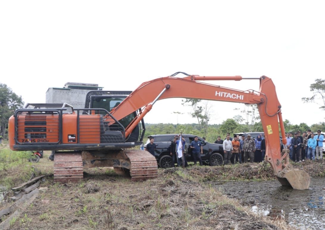 Digagas Pemuda, Wabup Mahyunadi Resmikan Pengembangan Kolam Ikan Air Tawar di Sangsel