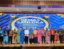 Bupati Kutim Dorong Desain Busana Camat Didaftarkan HAKI