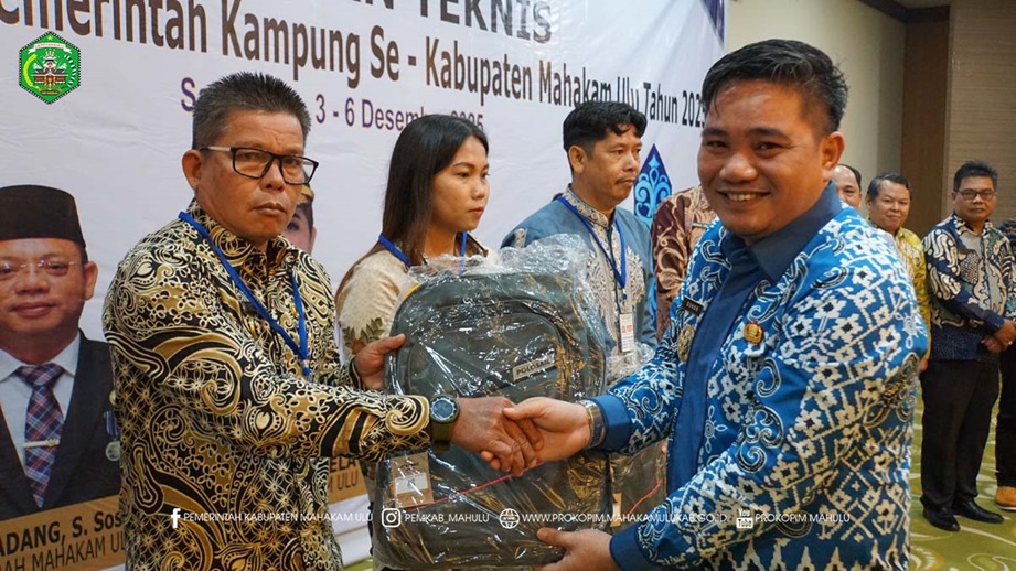 Mahulu Pacu Transformasi Digital dan Penguatan Layanan Kampung: Wabup Suhuk Buka Bimtek Coretax, PKK, Posyandu, dan KPM 2025