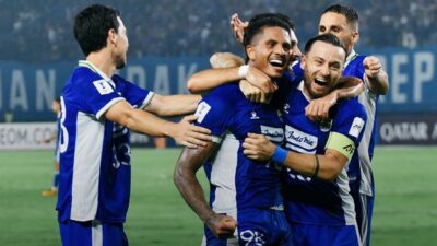 Skuad Persib Bandung merayakan kemenangan atas Bangkok United (c) Dok. Persib Bandung