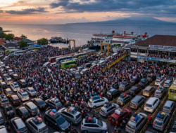 Antrean Gilimanuk Mengular, ASDP Terapkan Skema “Tiba Bongkar Berangkat” di Ketapang untuk Urai Kepadatan