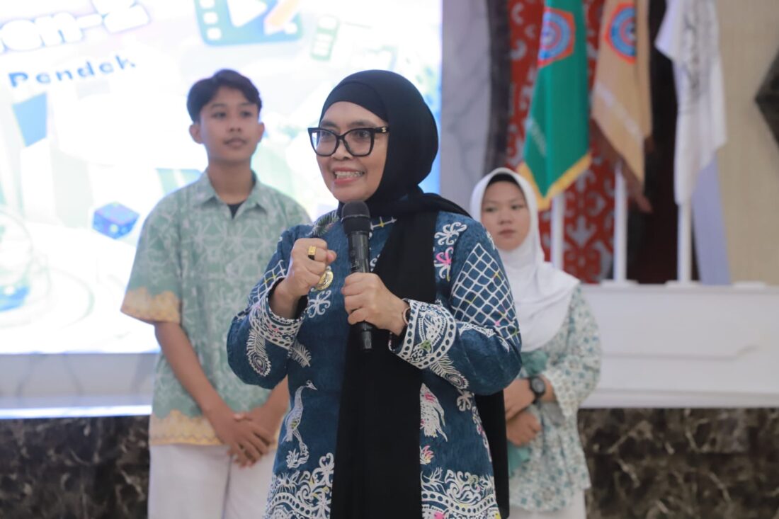 Dorong Generasi Melek Digital, Neni Apresiasi STITEK dan Tekankan Pentingnya SDM Unggul di Bontang