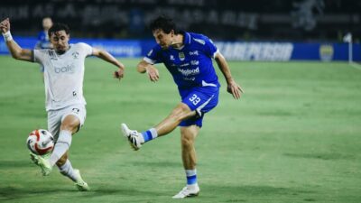 Persib Bandung Tertahan Tanpa Gol, Tembok Kokoh Arema FC Bikin Frustrasi di GBLA