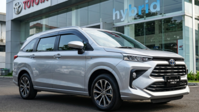 Inden Membludak, Distribusi Toyota Veloz Hybrid Masih Bertahap, Ribuan Konsumen Rela Mengantre