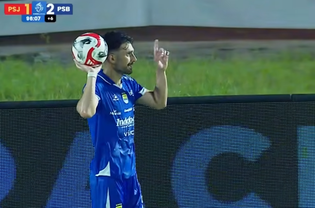 Persib Bungkam Persija 2-1 di Stadion Segiri, Adam Alis Jadi Pahlawan Kemenangan Maung Bandung